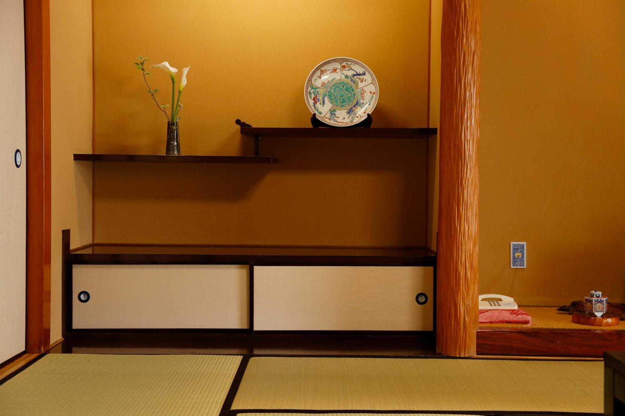 Отель Ibusuki Syusui-En Экстерьер фото