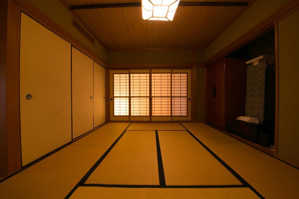 Отель Ibusuki Syusui-En Экстерьер фото
