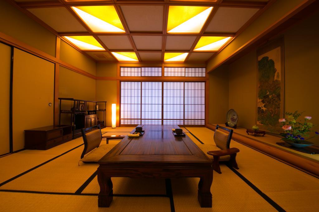 Отель Ibusuki Syusui-En Экстерьер фото