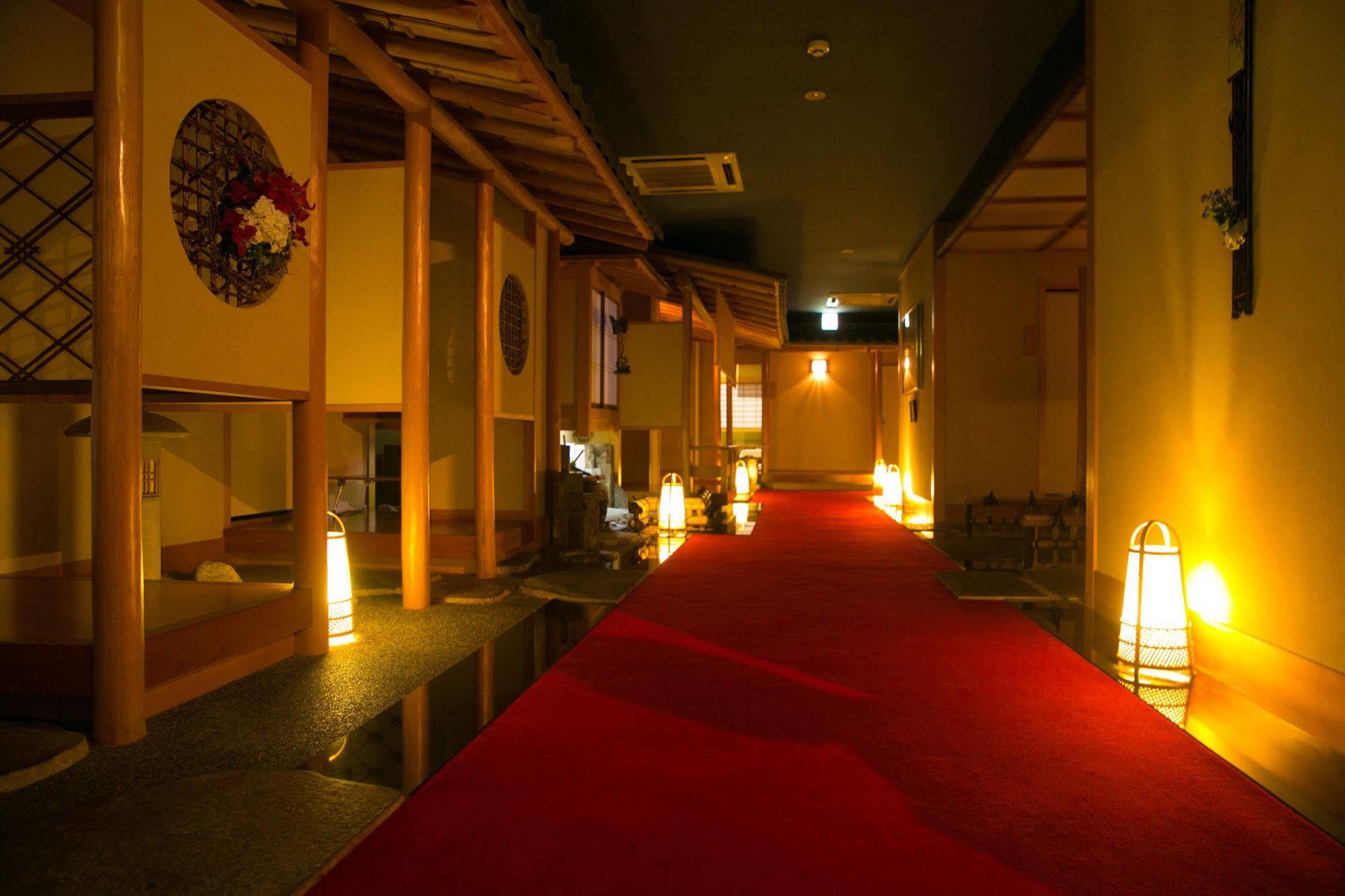 Отель Ibusuki Syusui-En Экстерьер фото